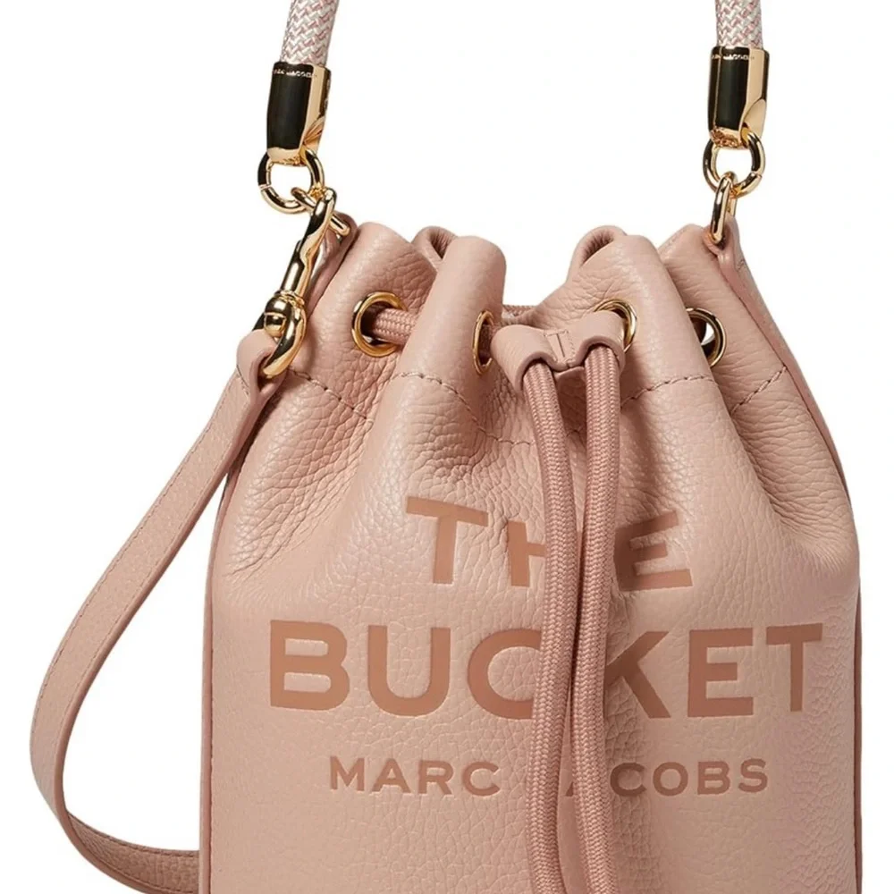 Marc Jacobs Pink Crossbody Bag with Bucket Shape - Picture 1 of 10